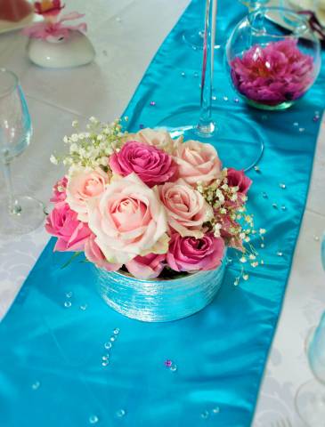 Chemin de table SEQUIN ROSE GOLD - Location deco mariage - Artnuptial