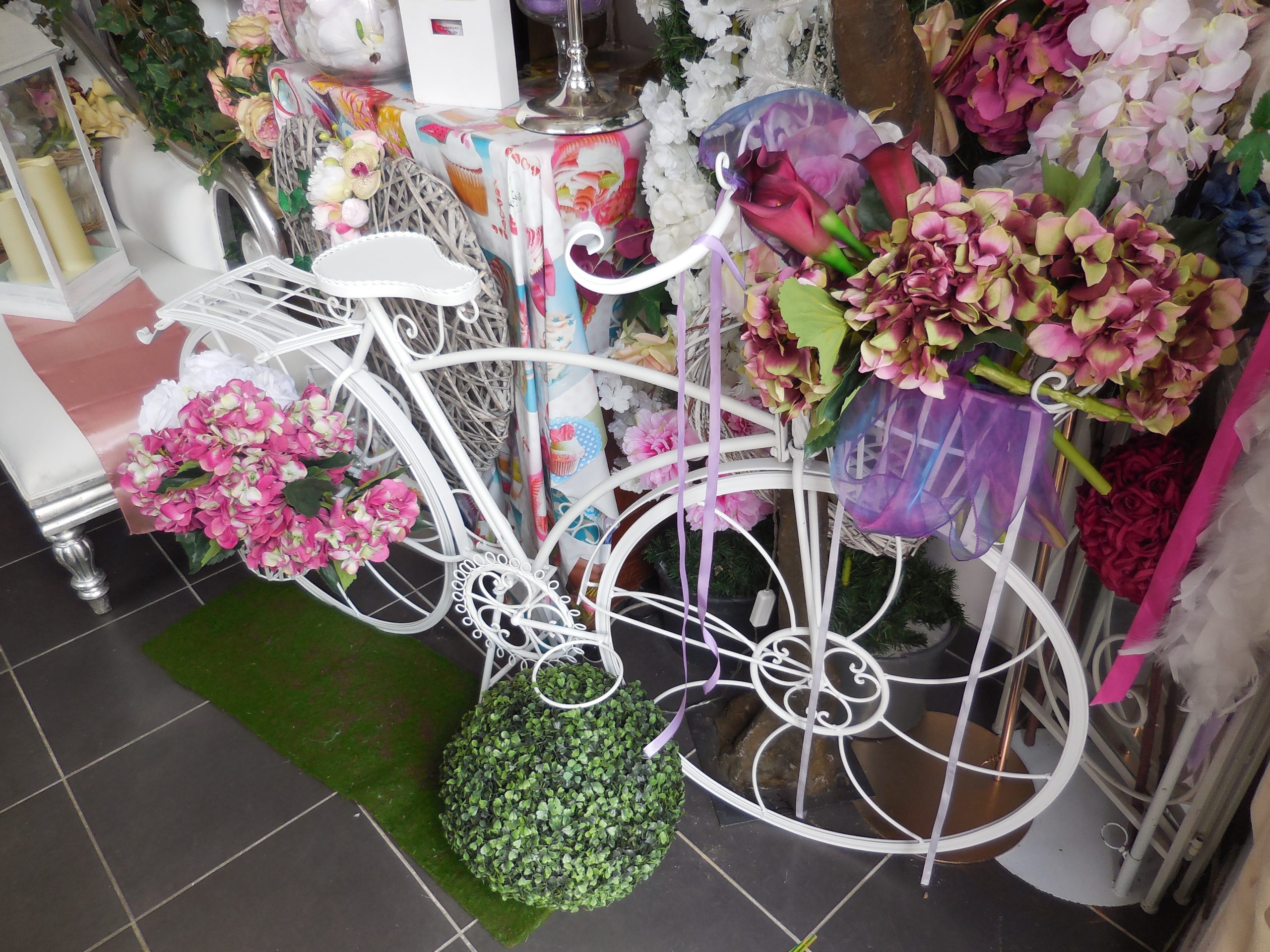 Velo metal blanc fleuri* Deco mariage champêtre - Location