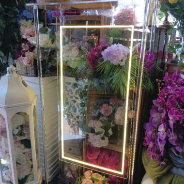 Panneau de Bienvenue & plan de tables cadre lumineux led - Location Panneau de bienvenue